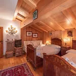 Casa Benedeta, Confortevole E Panoramica アパート