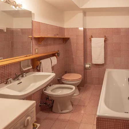 Casa Benedeta, Confortevole E Panoramica * 科尔蒂纳丹佩佐