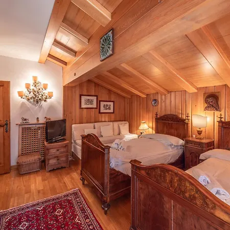 Casa Benedeta, Confortevole E Panoramica Lägenhet