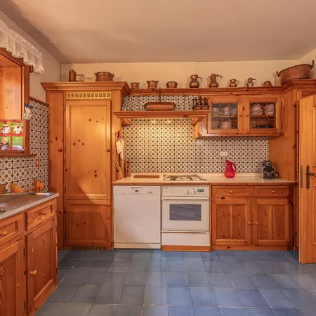 Lejlighed Casa Benedeta, Confortevole E Panoramica Cortina dʼAmpezzo